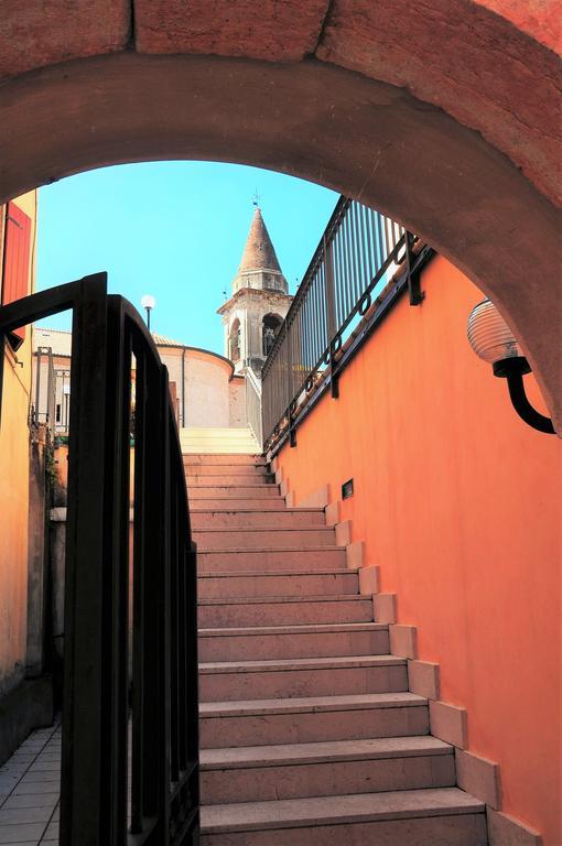 Domus Romanae In Centro Storico Peschiera del Garda Exterior foto